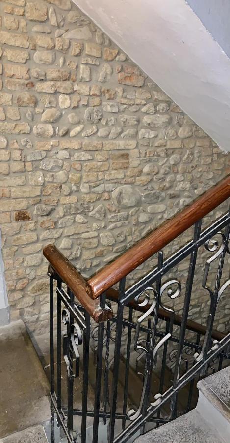 Storico Ombelico Di Parma Apartment Bagian luar foto