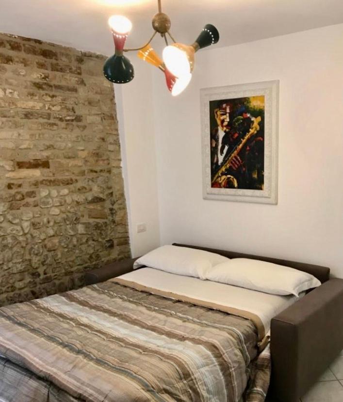 Storico Ombelico Di Parma Apartment Bagian luar foto