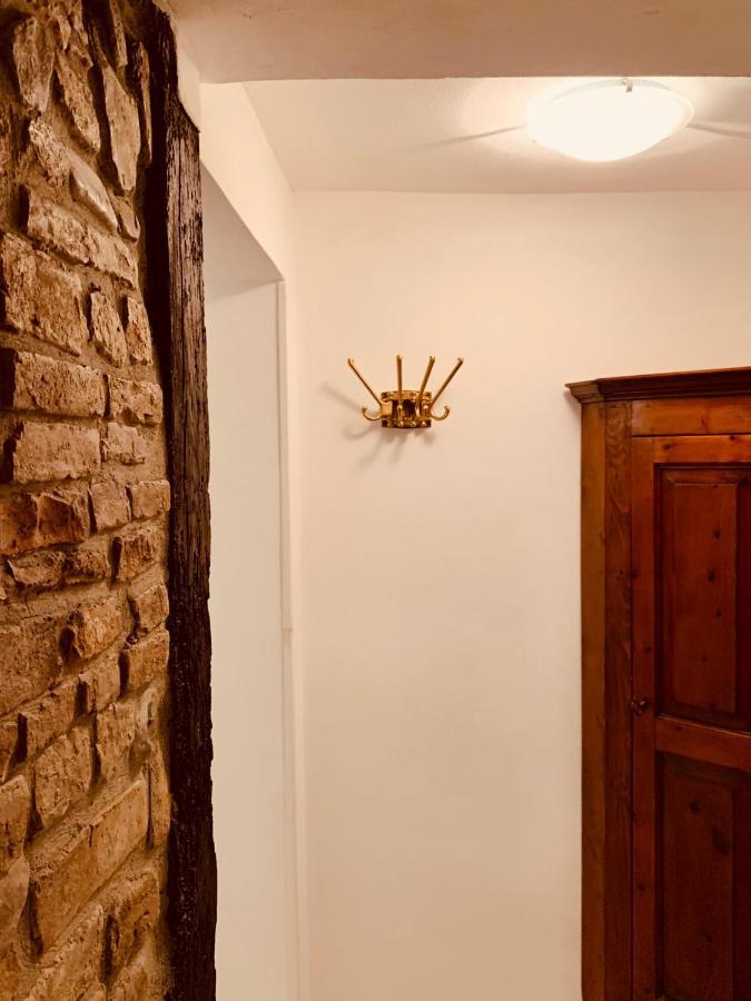 Storico Ombelico Di Parma Apartment Bagian luar foto